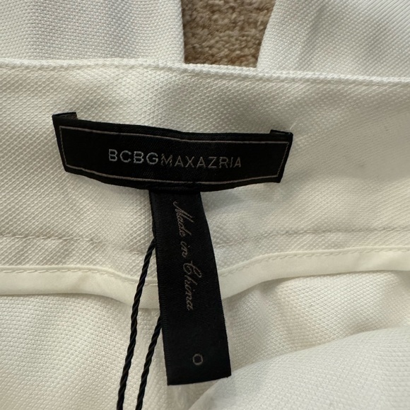 BCBGMAXAZRIA White Pants - Picture 5 of 6